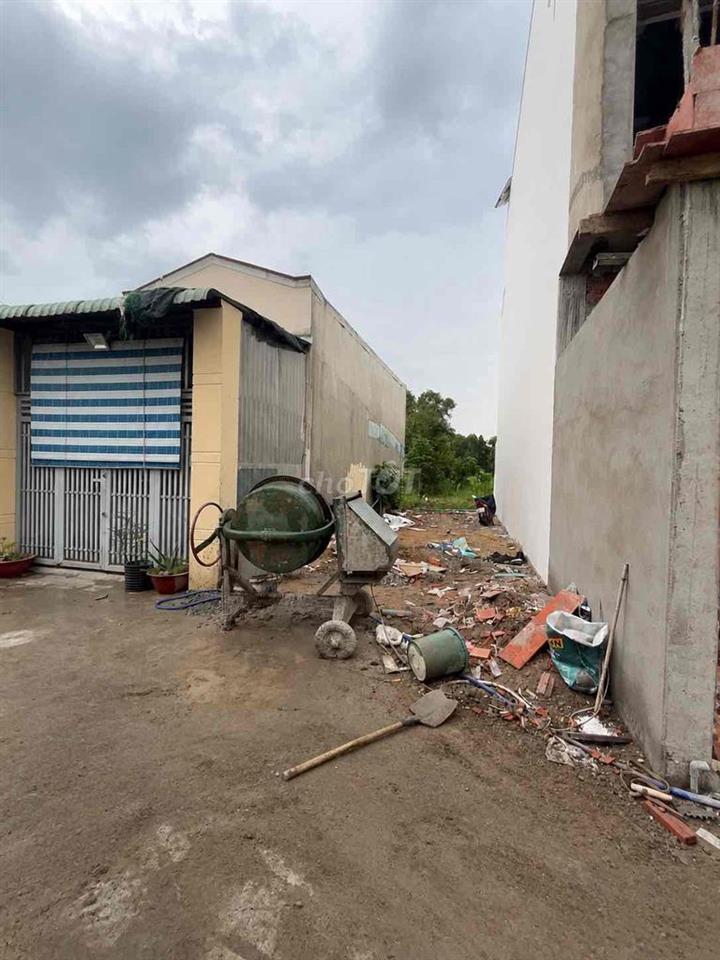ĐẤT THỔ CƯ TÂN XUÂN - HÓC MÔN - 80M² (4.1x19M)
