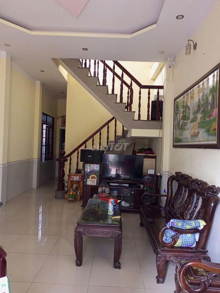 Nhà  chính  chủ cần bán gấp