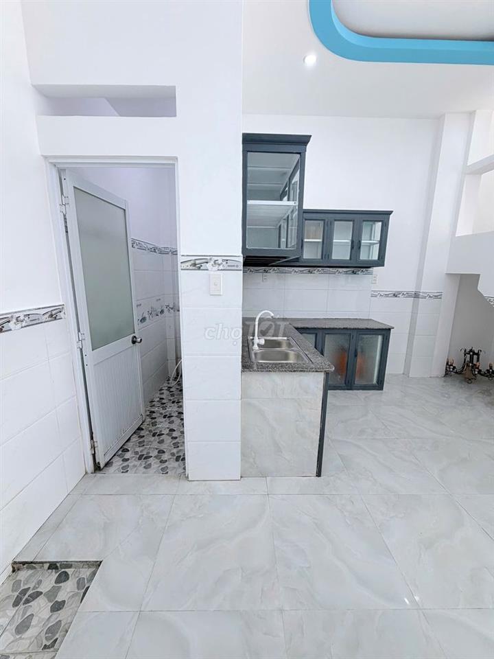 Chính chủ gửi bán nhà 1 sẹc ngắn đường Nguyễn Văn Bứa, Giá 780TR