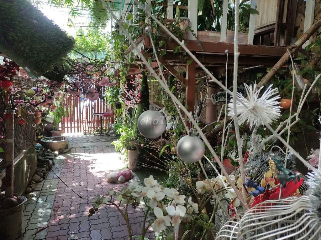 BÁN NHÀ TRUNG TÂM NHA TRANG, SÂN VƯỜN THOÁNG MÁT – GIÁ 12TỶ6