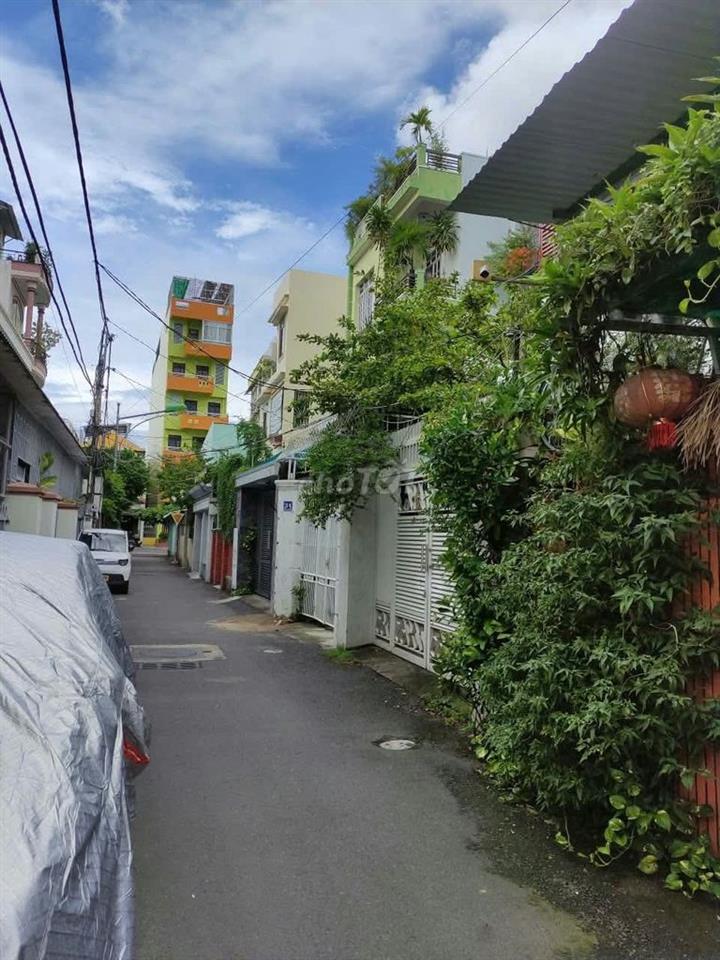 BÁN NHÀ TRUNG TÂM NHA TRANG, SÂN VƯỜN THOÁNG MÁT – GIÁ 12TỶ6