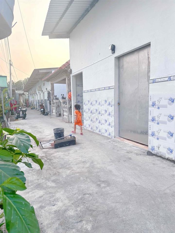 Phòng trọ Bình chánh gần bv nhi đồng Tp giá 1,2tr