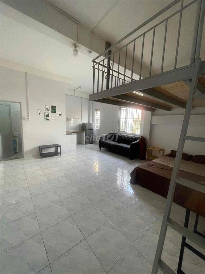 PHÒNG RỘNG HƠN 30M² – FULL NỘI THẤT – 5,5 TRIỆU/THÁNG