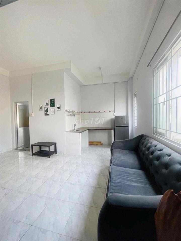 PHÒNG RỘNG HƠN 30M² – FULL NỘI THẤT – 5,5 TRIỆU/THÁNG
