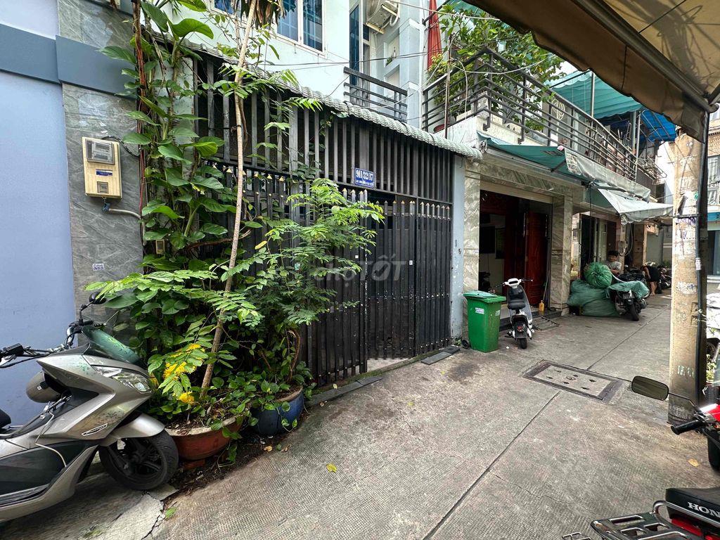 bán nhà hẻm lạc long quân