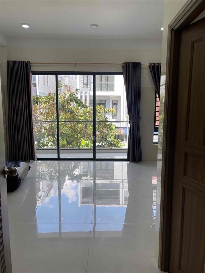 CHO THUÊ PHÒNG TRỌ LẦU 1