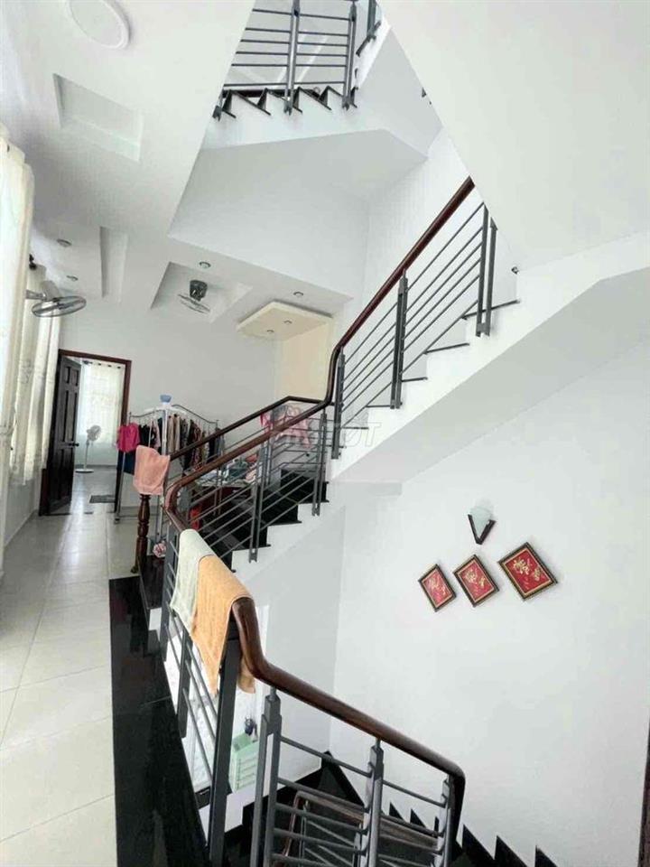 KHU TÂN SƠN NHÌ, TÂN PHÚ - 4 TẦNG BTCT - 60M2 - SHR KHÔNG LỘ GIỚI