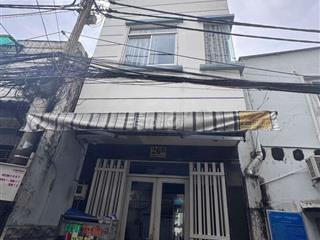 cần bán nhà quận 4