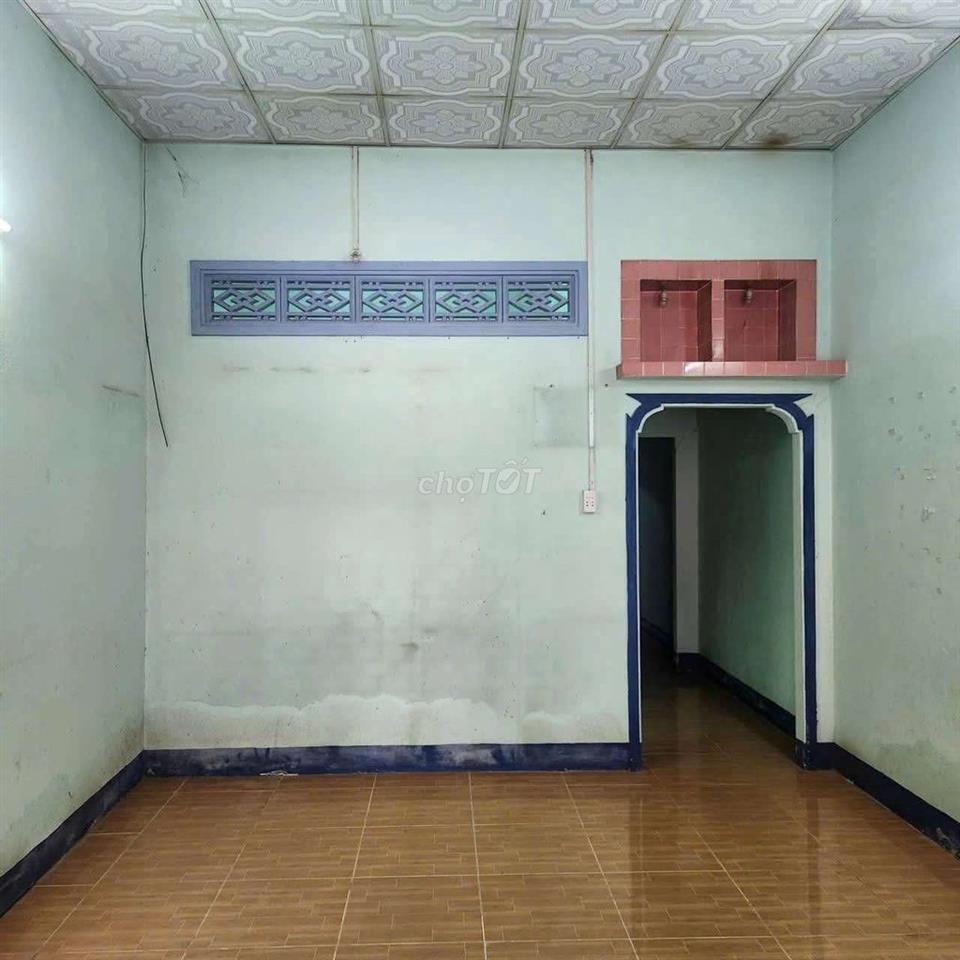Nhà mặt tiền kinh doanh