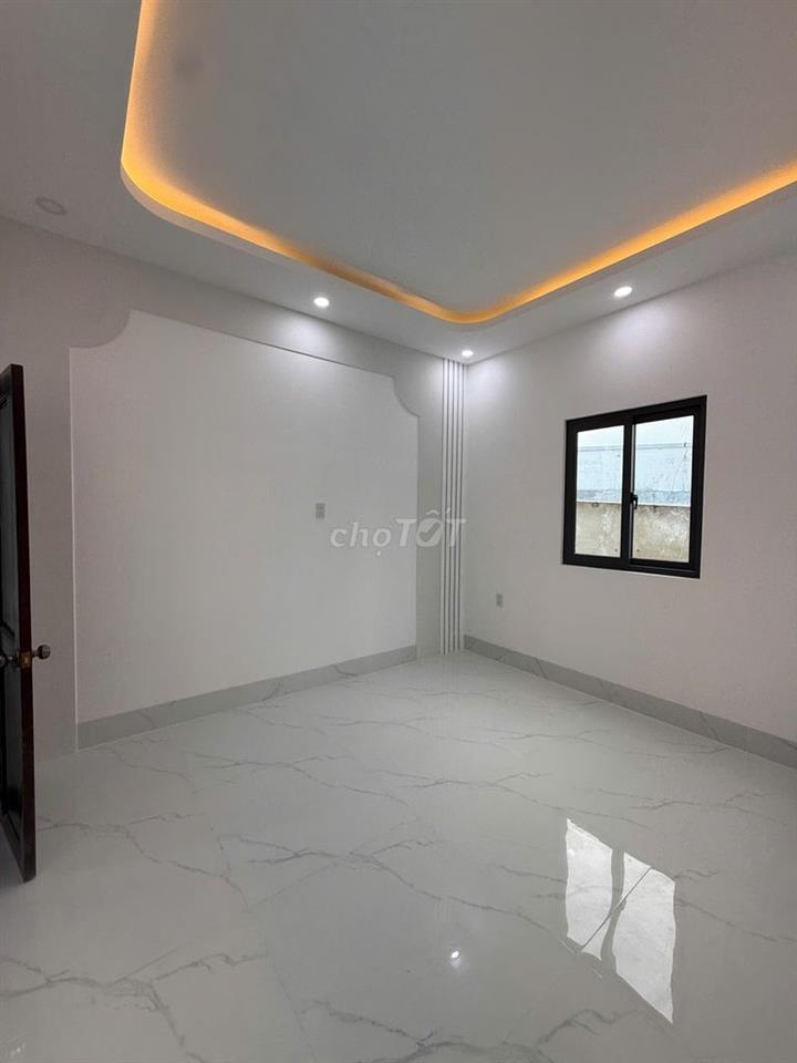 Nhà giá rẻ 1 trệt +1 lầu lửng