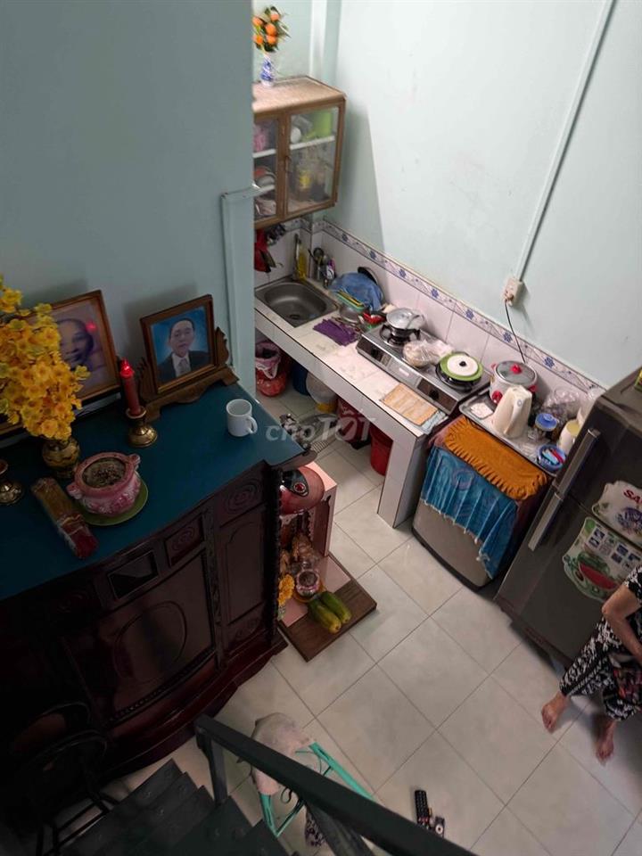 Nhà bán ngay cầu Ông Thìn QL50