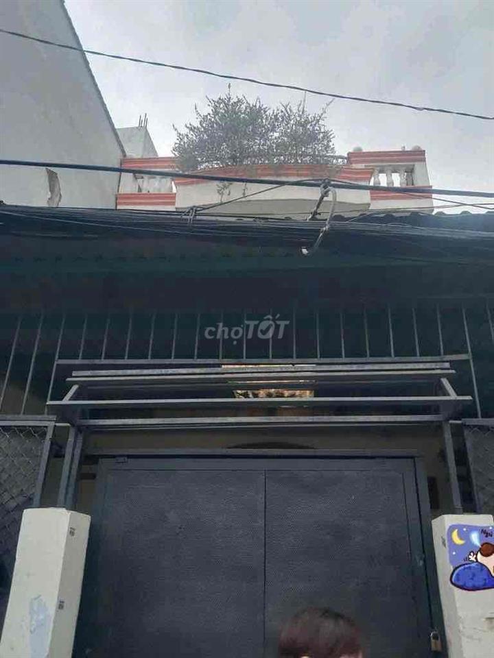 Cần bán nhà khu dân cư yên tĩnh