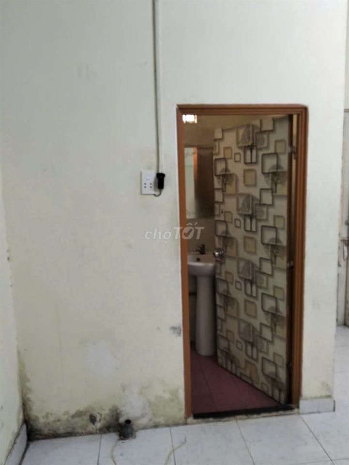 Bán gấp - Nhà riêng - 67,5m2 (4,5x15) - 1,5 tỷ