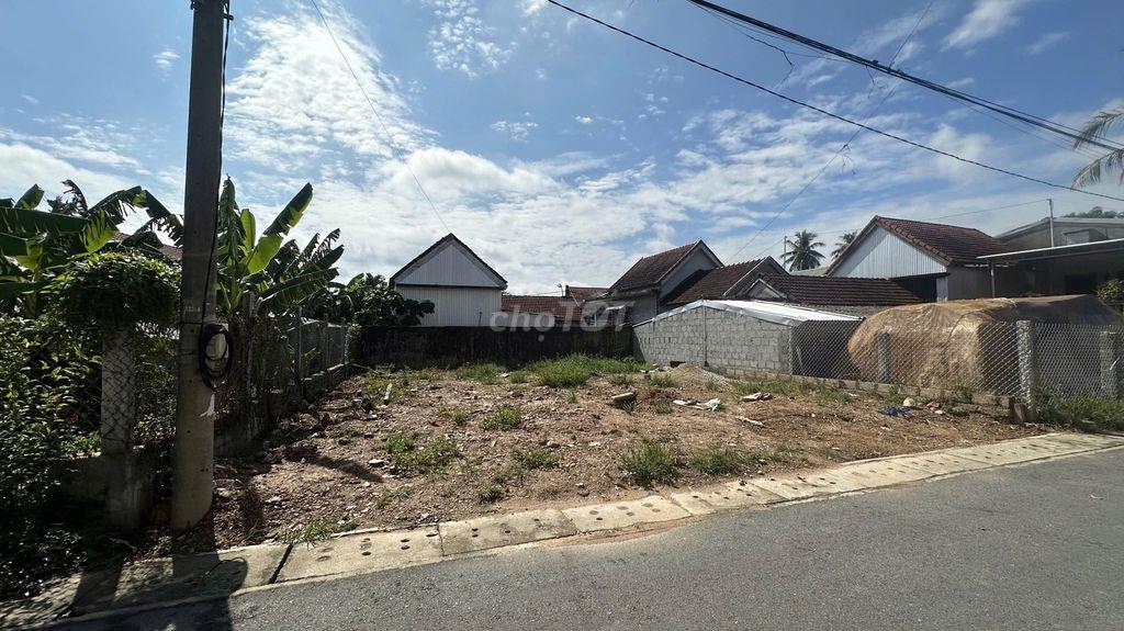 Bán đất kiệt 555 Nguyễn Tất Thành