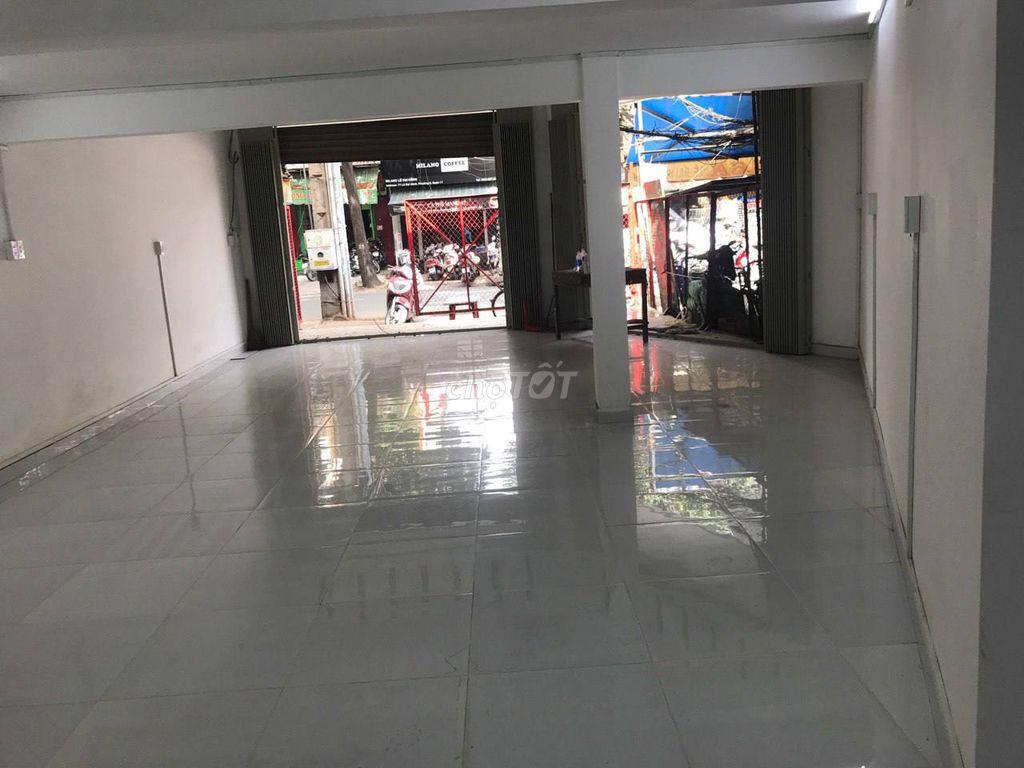 Nhà Mặt Tiền Lê Đại Hành cần bán