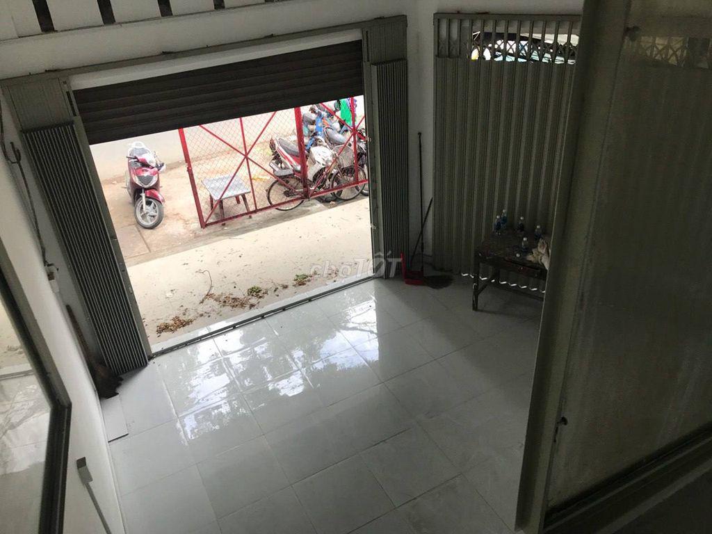 Nhà Mặt Tiền Lê Đại Hành cần bán