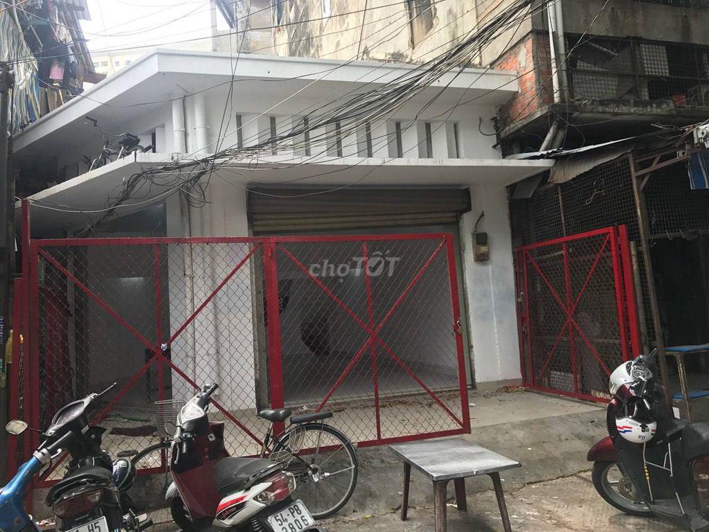 Nhà Mặt Tiền Lê Đại Hành cần bán