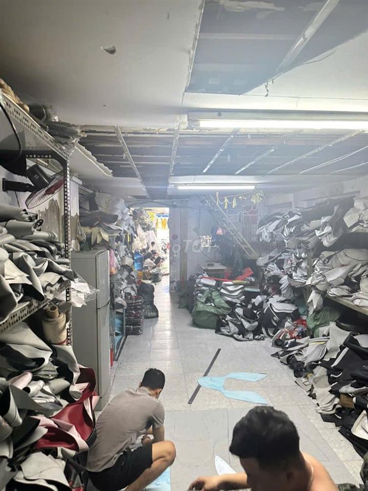 Nhà Mặt Tiền 4 x 30,5 (NH 10m)