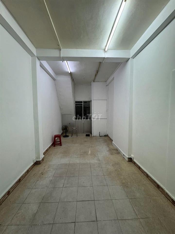 Sang mặt bằng hoặc cho thuê