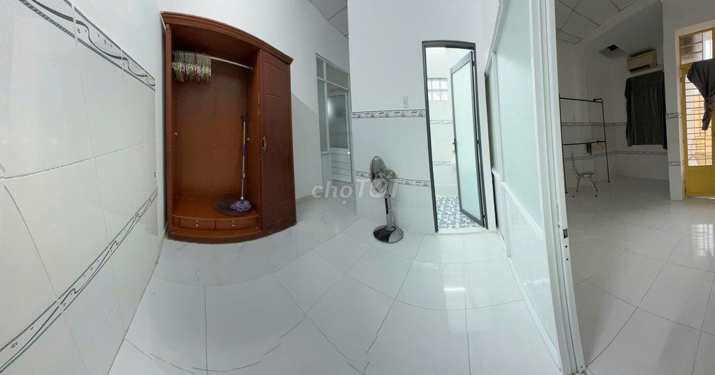 CHO THUÊ PHÒNG Q7-PHÒNG TRỐNG DỌN VÀO Ở NGAY
