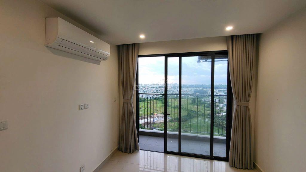 Bán căn hộ Rainbow Vinhomes Grand Park 3PN gần 83m², giá 3,3 tỷ