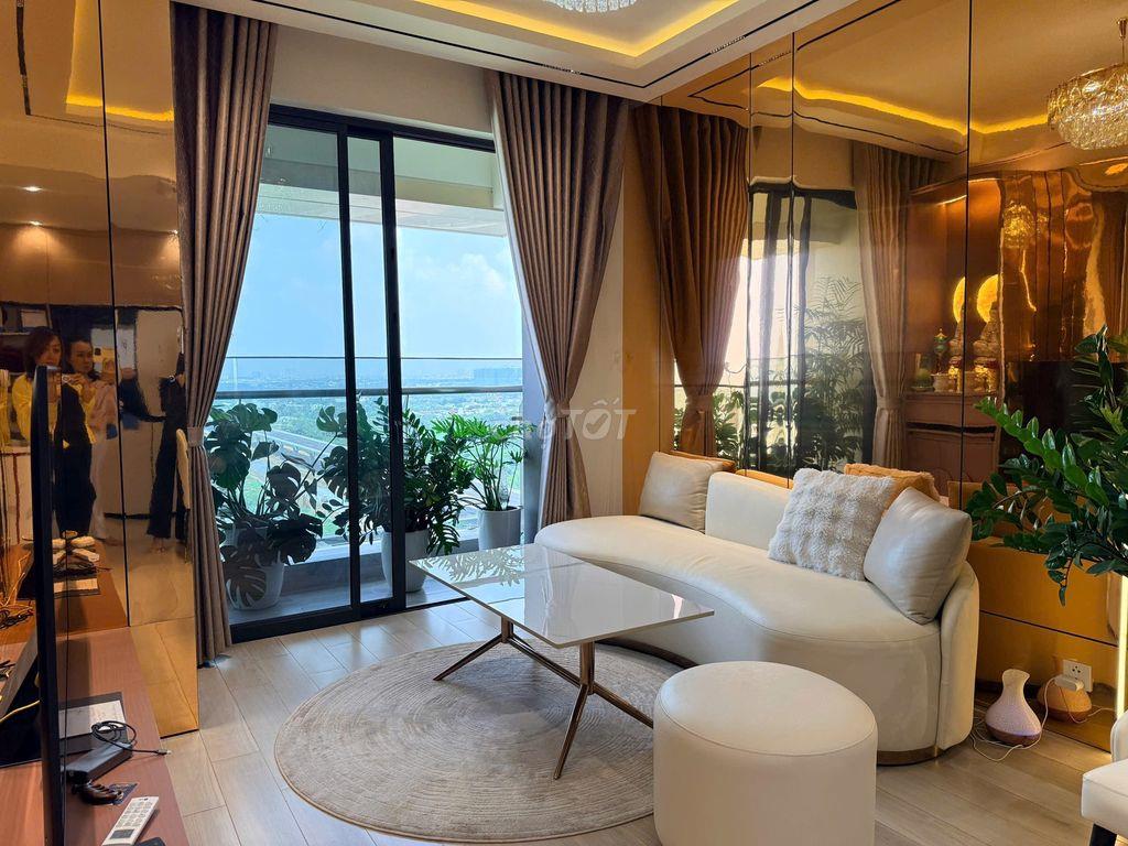 Bán Lumière Boulevard 3PN, full nội thất cao cấp, giá 8,8 tỷ