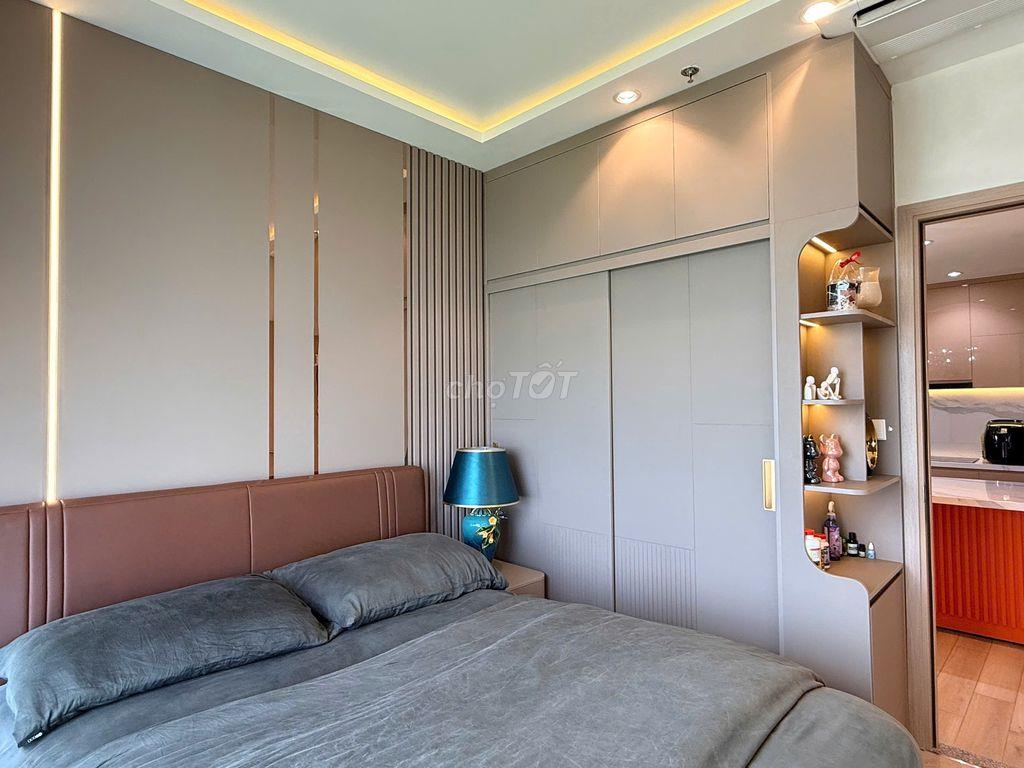 Bán Lumière Boulevard 3PN, full nội thất cao cấp, giá 8,8 tỷ
