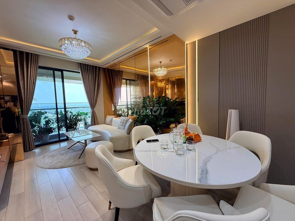 Bán Lumière Boulevard 3PN, full nội thất cao cấp, giá 8,8 tỷ