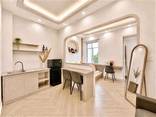 STUDIO FULL NỘI THẤT BAN CÔNG SIÊU ĐẸP NGAY QUẬN 2 GIÁ 6TR8