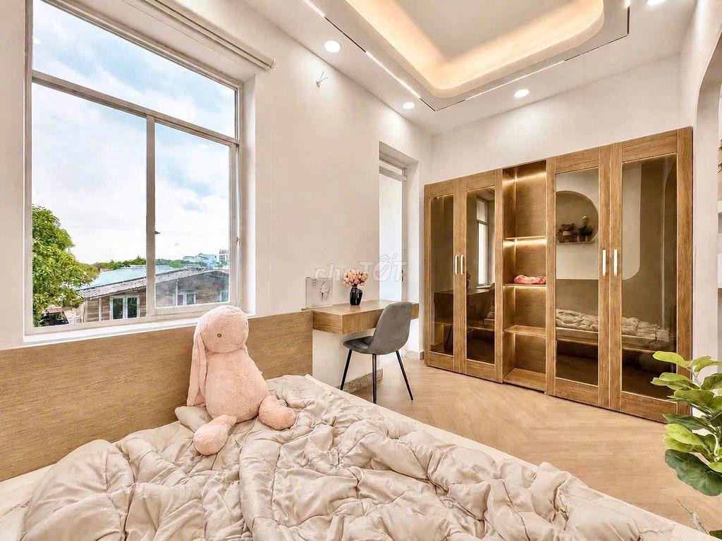 STUDIO FULL NỘI THẤT BAN CÔNG SIÊU ĐẸP NGAY QUẬN 2 GIÁ 6TR8