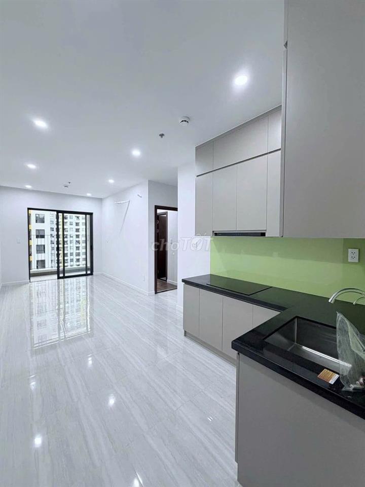 Căn hộ full nội thất gần làng Đại Học