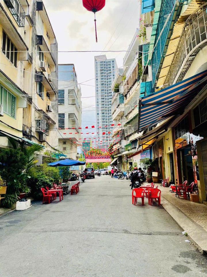 CHO THUÊ SHOPHOUSE 100m2 CHUNG CƯ 518 VÕ VĂN KIỆT, QUẬN 1