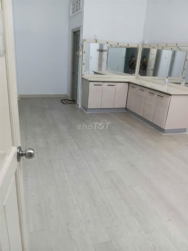 CHO THUÊ MẶT BẰNG PHAN ĐÌNH PHÙNG, QUẬN PHÚ NHUẬN - 58M2 - KHÔNG Ở LẠI