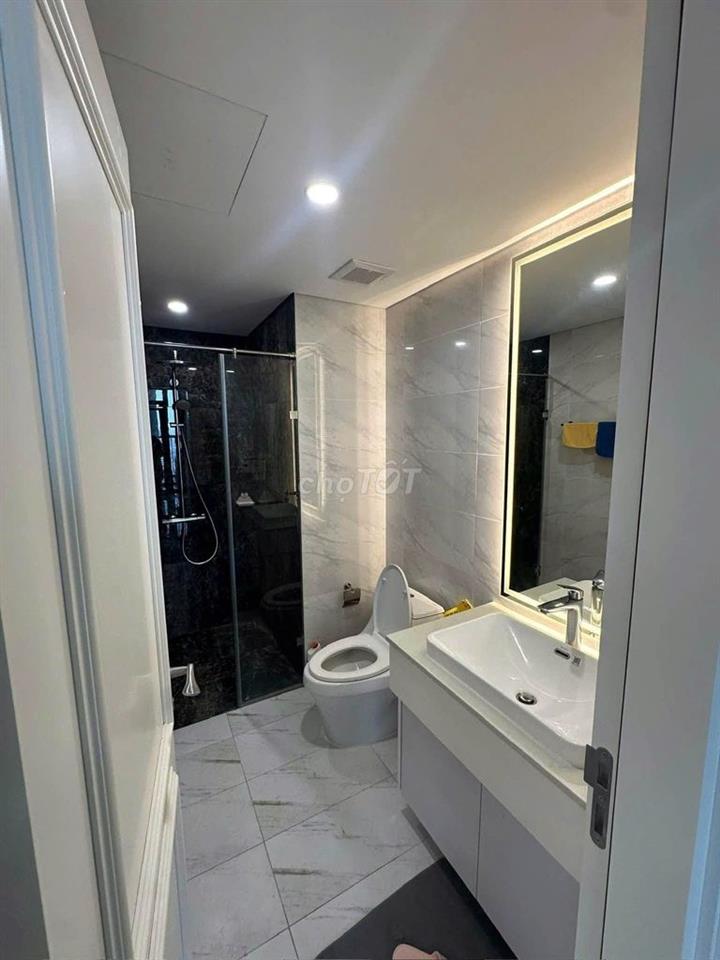 Bán chung cư Phúc Yên- 62m2, 2PN, Full nội thất giá 3,2 tỷ SHR