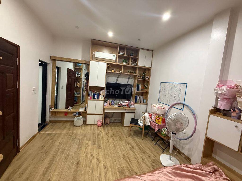Cho thuê nhà Ngõ 331 Nguyễn Khang