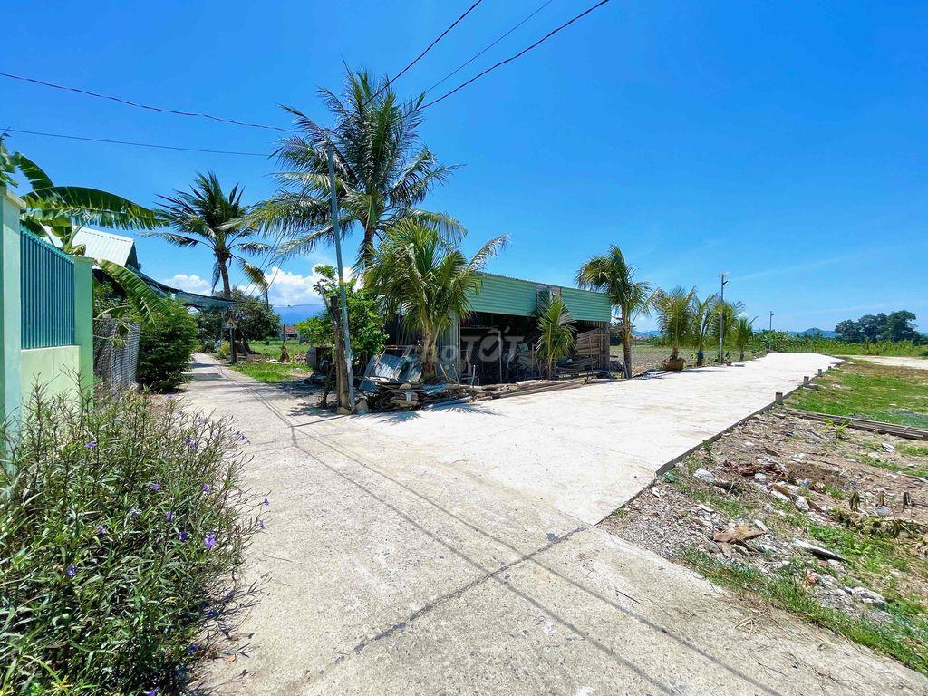 945 Triệu Đất Diên An Diên Khánh Cách Nha Trang 9km  ( Tặng GPXD Cho A