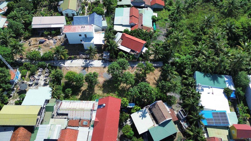 763 Triệu Đất Diên Phú Cạnh Quốc Lộ 1A vs Đường Liên Vùng đang làm