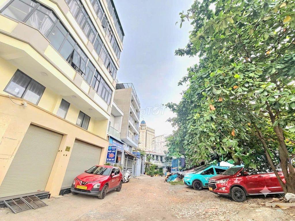 Cách mặt tiền 30m, 102m2, Khu chuyên xây chdv dòng tiền cao