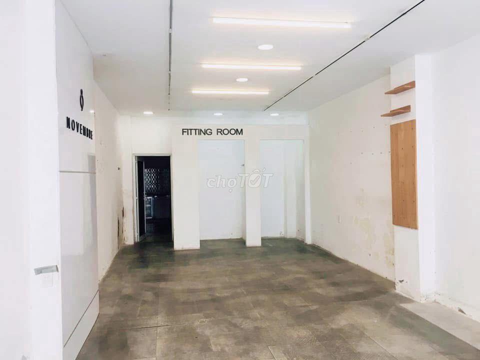 Cho thuê nhà nguyên căn mặt tiền Huỳnh Văn Bánh quận Phú Nhuận 4m*17m