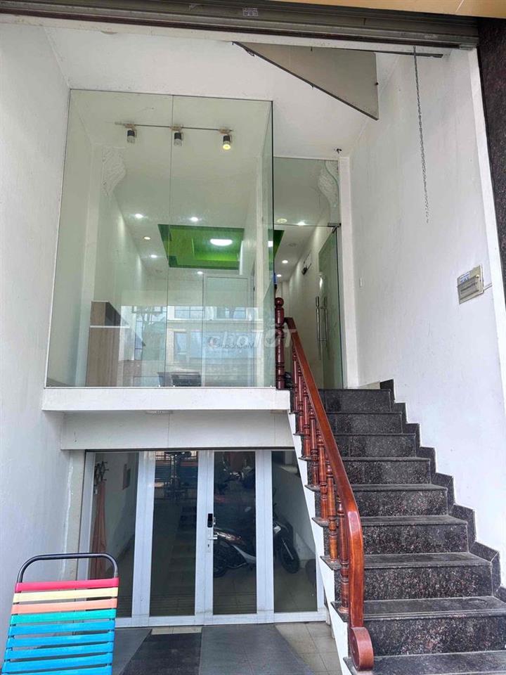 mặt bằng + phòng ở ai cần liên hệ em nha