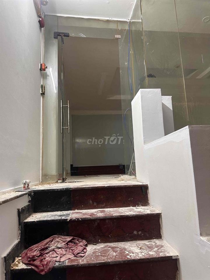 cho thuê mặt bằng , mặt tiền quận 6 , 1 trệt 1 lững , lững bự rộng nha