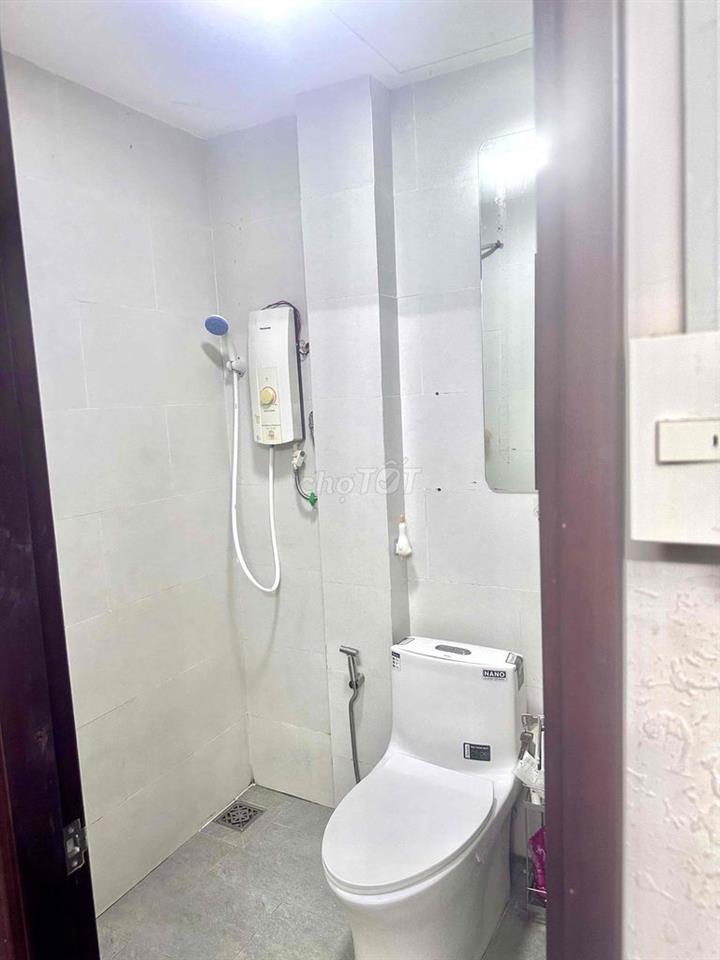 Tìm nữ ở ghép Quận 9 2tr/người