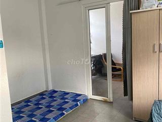 Tìm nữ ở ghép Quận 9 2tr/người