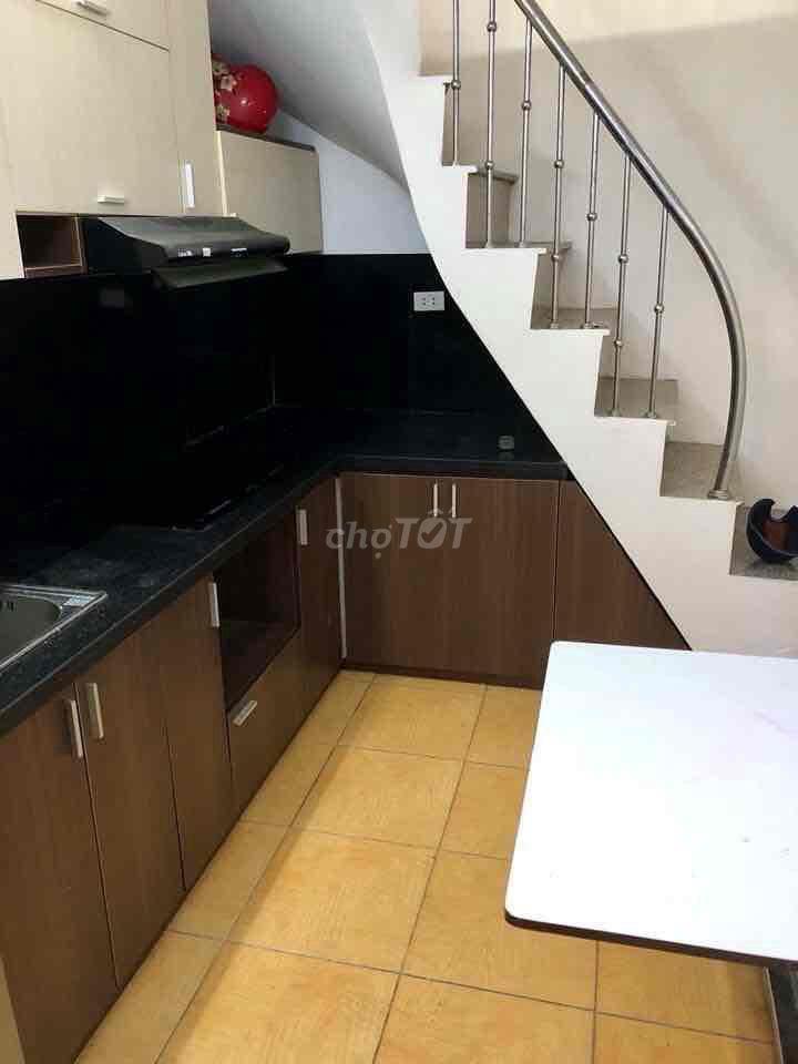 CHO THUÊ NHÀ NGUYÊN CĂN PHỐ ĐÊ LA THÀNH