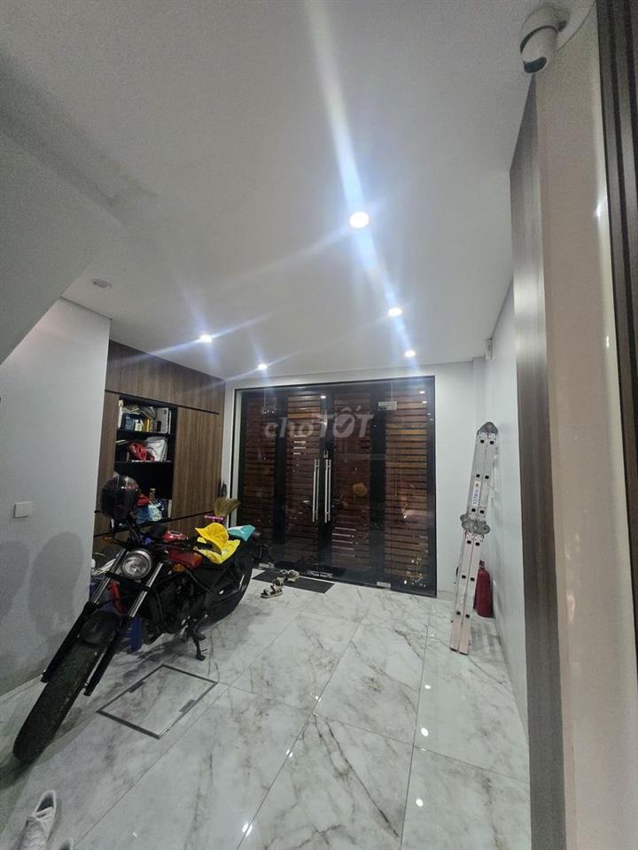 Cho thuê nhà ở kết hợp kinh doanh