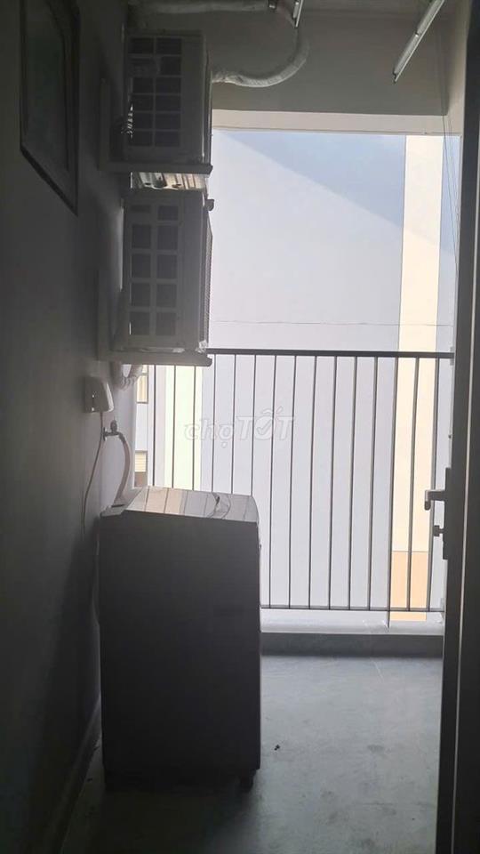 CĂN HỘ GÓC TẦNG CAO VIEW ĐẸP 2PN2WC SẴN MÁY LẠNH TỦ LẠNH RÈM TỦ BẾP