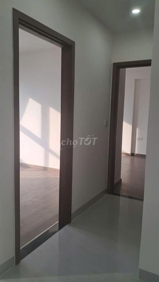 CĂN HỘ GÓC TẦNG CAO VIEW ĐẸP 2PN2WC SẴN MÁY LẠNH TỦ LẠNH RÈM TỦ BẾP