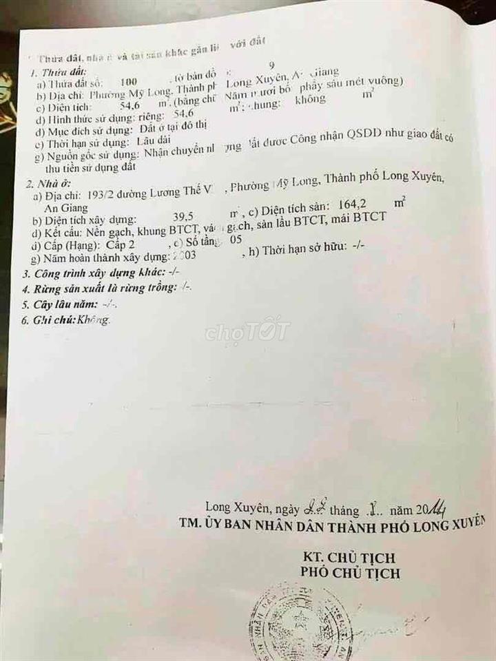 NHÀ BÁN chính chủ (Ngay góc chợ Long Xuyên) thương lượng ACE