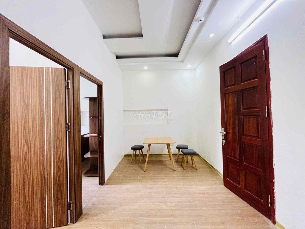 Cho thuê CHDV 2N-1K-45m2 ô tô đỗ cửa, đ/c 191/8 Phạm Văn Đồng Hà Nội