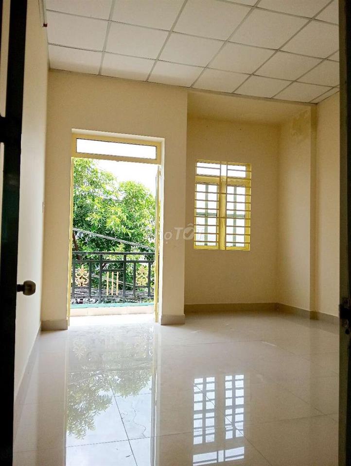 Bán Gấp Nhà , Vị Trí Đẹp : 1/ Đường 1C , Nhà 1 Lầu Mới